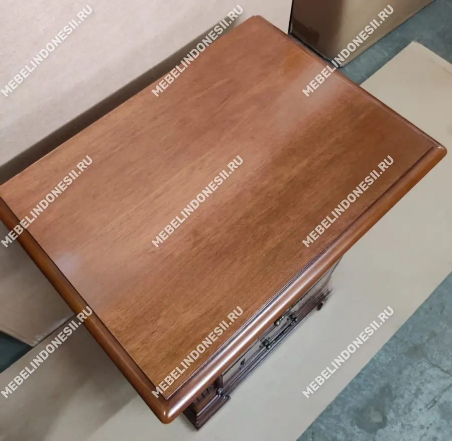 Тумба прикроватная "Венеция" Орех 771  купить в интернет магазине Мебель из массива. Звоните +7 495 961-63-63 Тумбы прикроватные из массива дерева