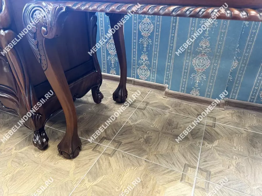 Бюро резное Чиппендейл  