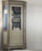 Витрина угловая "Бурбон" Оливковый BJ928  купить в интернет магазине Мебель из массива. Звоните +7 495 961-63-63 Витрины из массива дерева